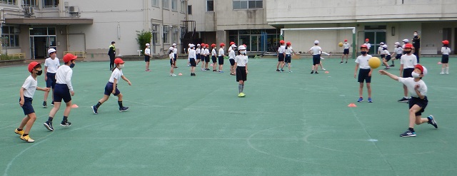 写真:クラス対抗ドッヂボール大会2