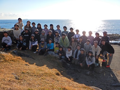 写真:恵比須島で記念撮影