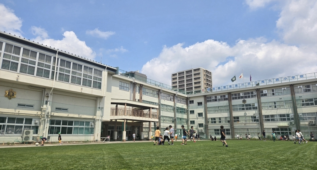 校舎全景