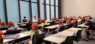 写真:社会科見学4