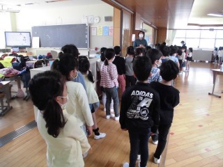 写真:対面式2