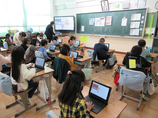 写真:プログラミング学習(入門編)