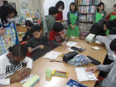 写真:作ろう遊ぼう楽しもう会6年