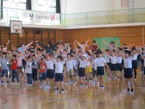 写真:三峡音頭