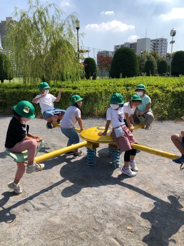 写真:1年生　生活科見学1