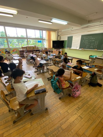 写真:夏休みの学校1