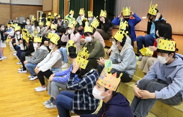 写真:6年生を送る会3
