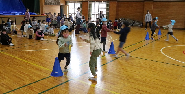 写真:幼稚園児の1年生体験3