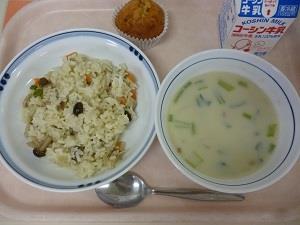 写真:10月12日の給食