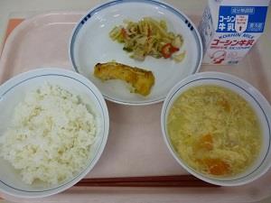 写真:10月25日の給食