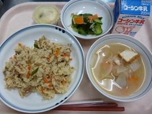 写真:6月17日の給食