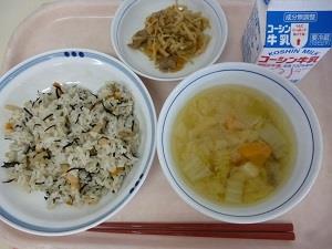 写真:6月21日の給食