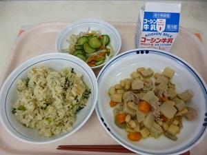 写真:5月13日の給食