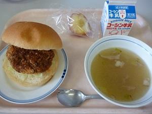 写真:5月28日の給食