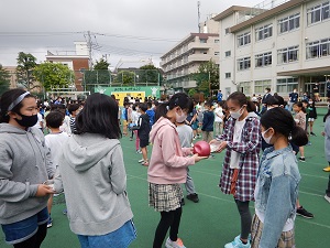 写真:お楽しみ集会の様子4