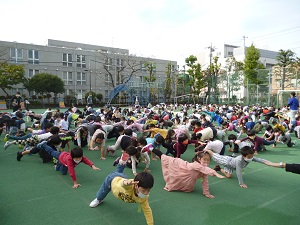 写真:全校朝会の様子3