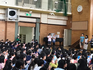 写真:展覧会紹介集会の様子4