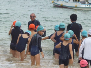 写真:海水浴