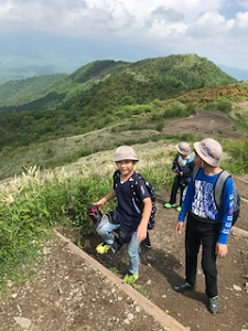 写真:登山の様子1