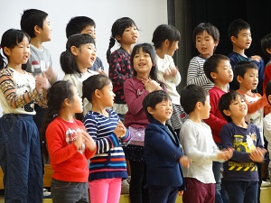 写真:1年生をむかえる会の様子4