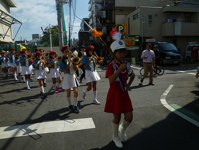 写真:社明パレード1