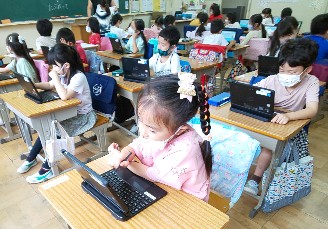 写真:タブレット練習(7月7日)