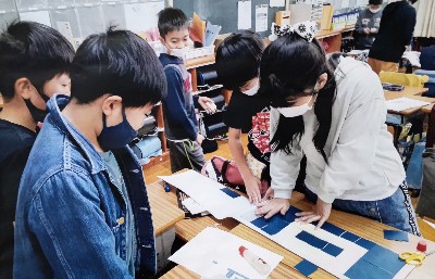 写真:ピクセルアート作成中2