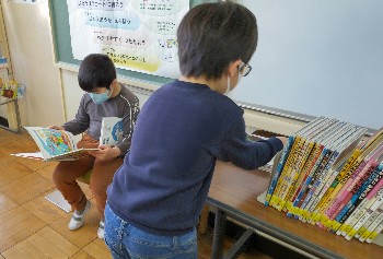 写真:読書風景1(2月1日)