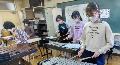 写真:演奏1