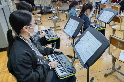 写真:演奏2