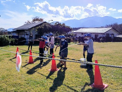 写真:水鉄砲に挑戦2