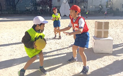 写真:ボール運動