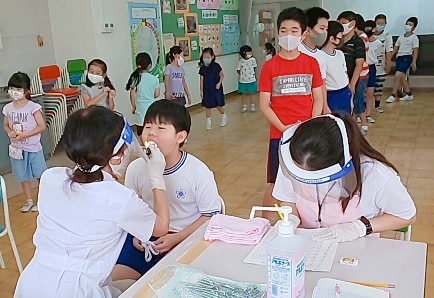 健康診断　小学校 関東学院小学校