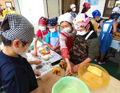 写真:調理の様子1