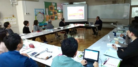 写真:鎌田和宏先生の講演会の様子