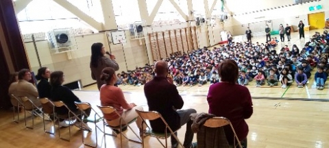 写真:三日ワールドスクールの様子1