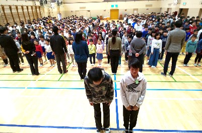 写真:1月27日の朝会の様子