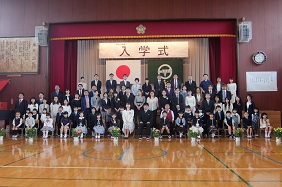 写真:入学式