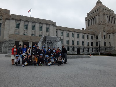 写真:6年生社会科見学1