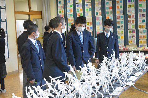 写真:1年　輝汐祭見学4