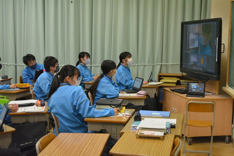 写真:Google Meetでスピーチ大会9