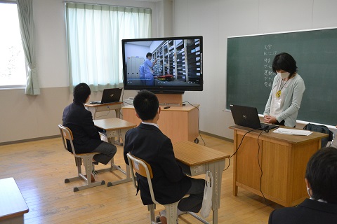 写真:社会福祉協議会の方の話し4