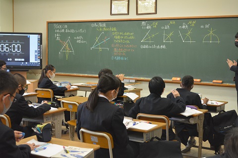 写真:1年　数学(作図)6