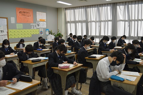 写真:朝の学活4