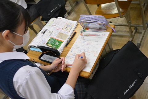 写真:2年社会　議会政治1