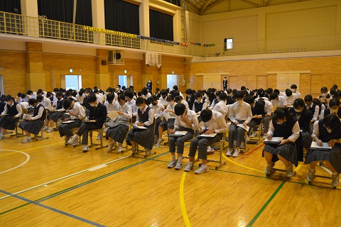 写真:3年弁論大会7