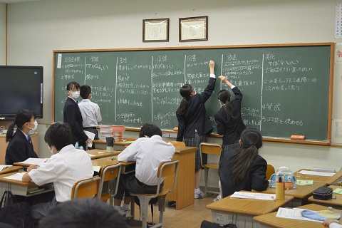 写真:議案書討議2