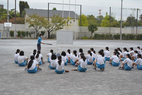 写真:女子ソフトボール1