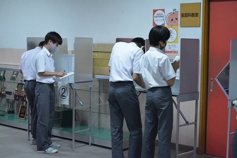 写真:生徒会役員選挙16