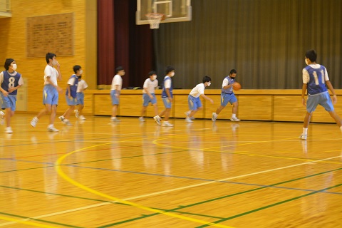 写真:男子バスケットボール1